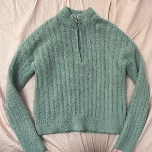 stitch fix fuzzy top never worn